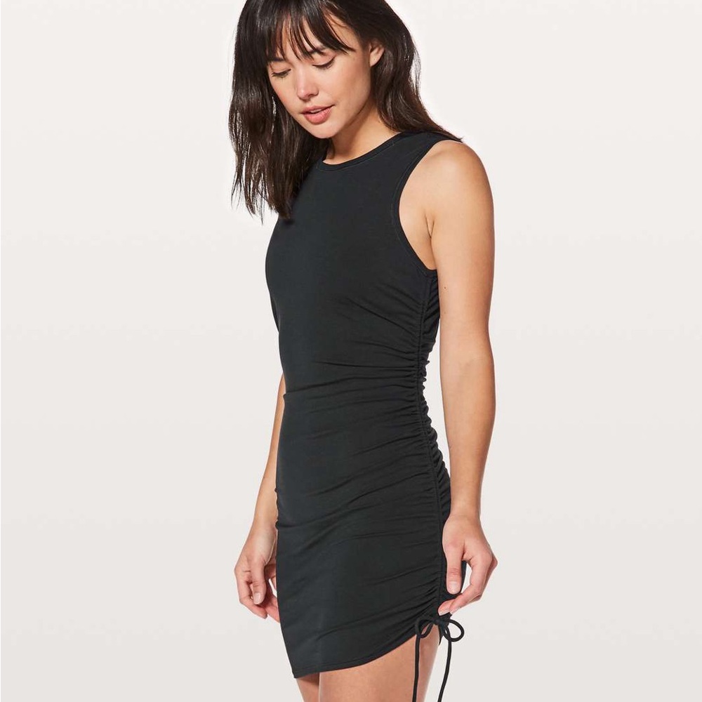 Lululemon Cinch it dress